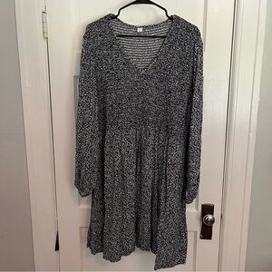 Old Navy Floral Smocked Dress